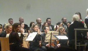 Helmuth Rilling, Rahel Maria Rilling, and musicians of the Bach Ensemble Helmuth Rilling and of the Purcell Choir Budapest