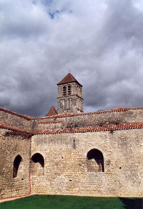 Château d'Harcourt & église St-Pierre