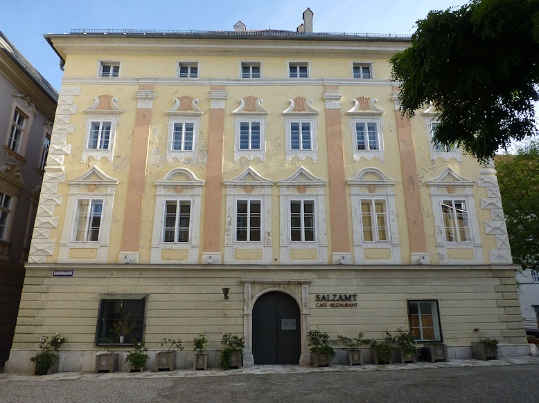Stadtpalais Maria Saaler Hof