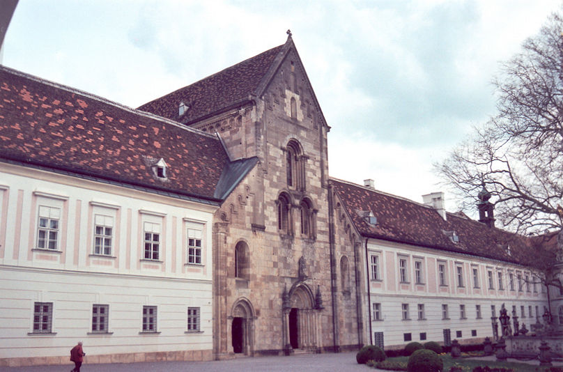 Stiftshof & Stiftskirche