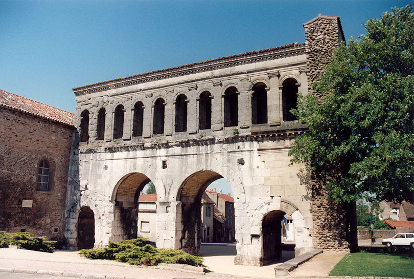 Porte St-André