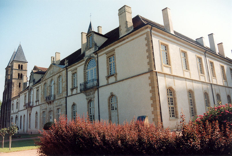 Basilique du Sacré-Cœur & priory