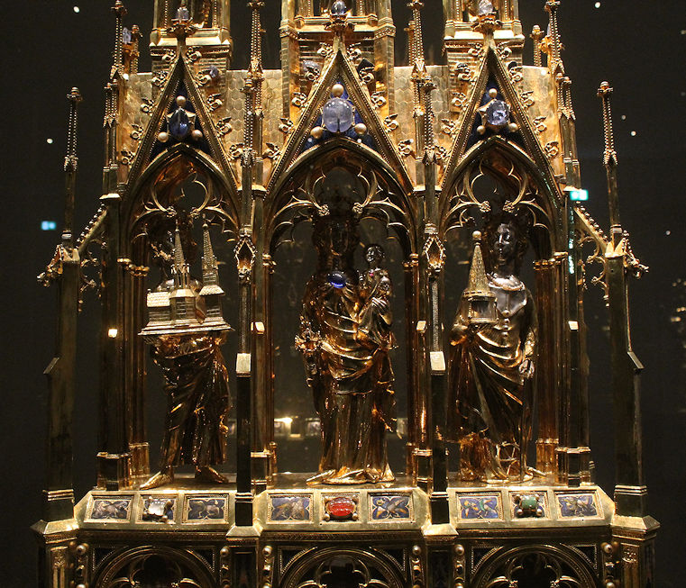 Charlemagne chapel-reliquary