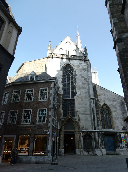 Im heiligen Geist & Pfarrkirche St. Foillan, Krämerstraße