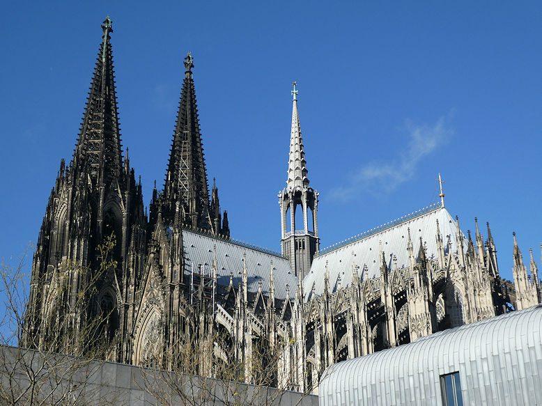 Dom