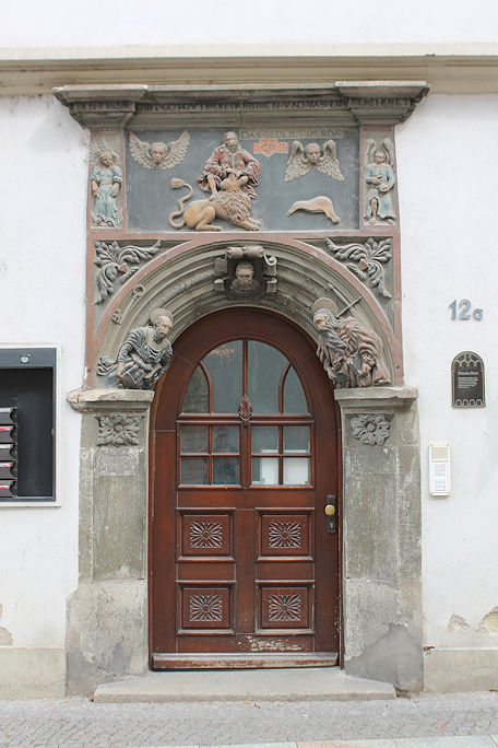 House portal on Marienstraße