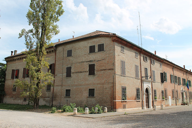 Palaces on Corso Ercole I d'Este & Viale della Certosa