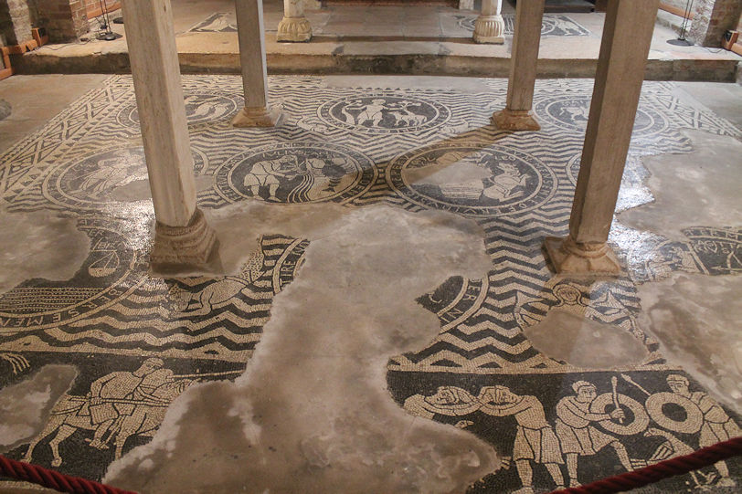 Basilica di San Savino, crypt