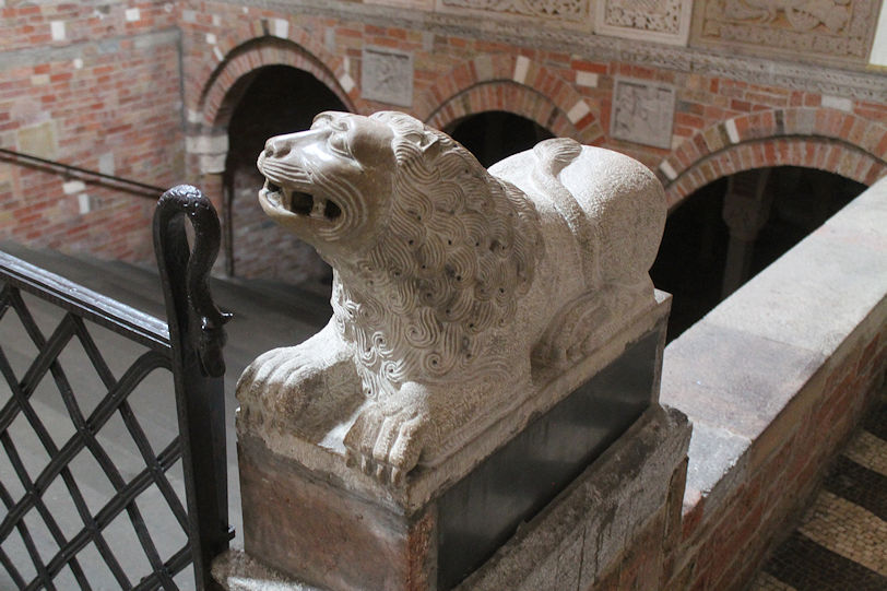 Basilica di San Savino, lion sculpture
