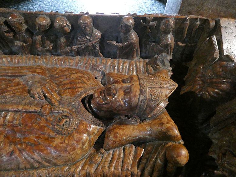 Duomo vecchio (AKA Rotonda), tomb (detail)