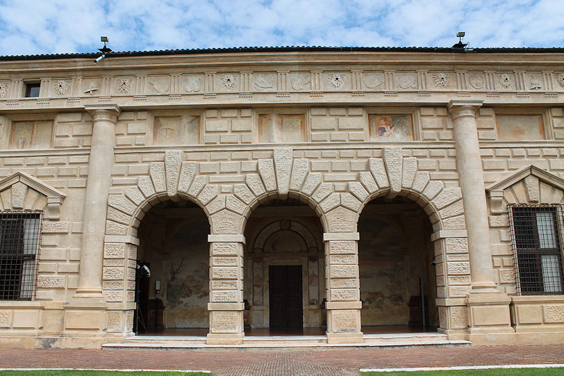Palazzo Te courtyard