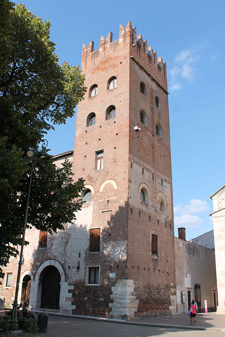 Torre Abbaziale di San Zeno