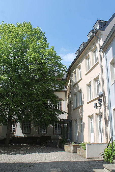 Houses on Passage Saint-Laurent surrounding the Church
