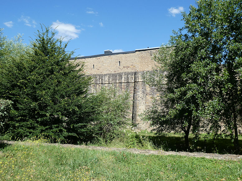 Ramparts (Schanzer Burgmauer)