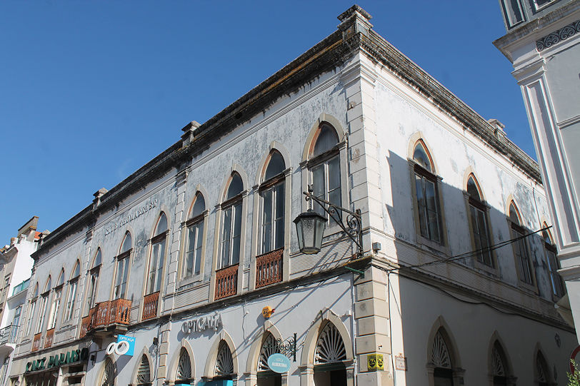Rua de Serpa Pinto
