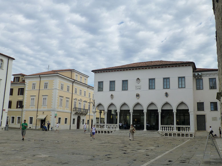 Titov trg / Piazza Tito