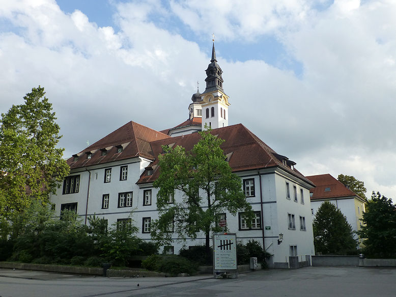 Plečnikov trg