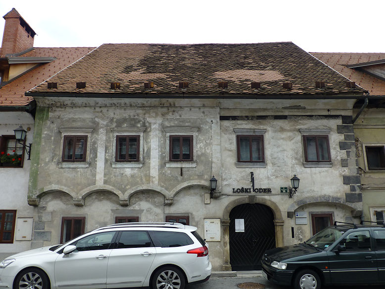 Spodnji trg