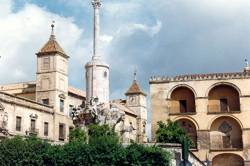 Triunfo de San Rafael & Episcopal Palace