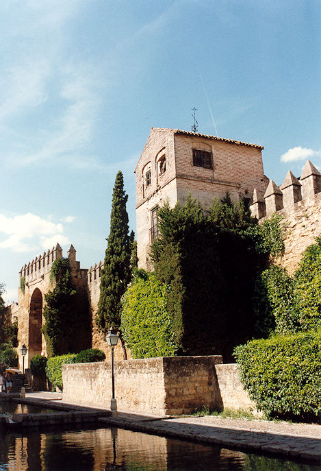 Ramparts & Puerta de Almodóvar