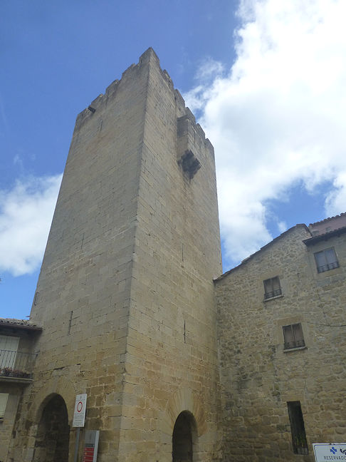 Portal de la Reina
