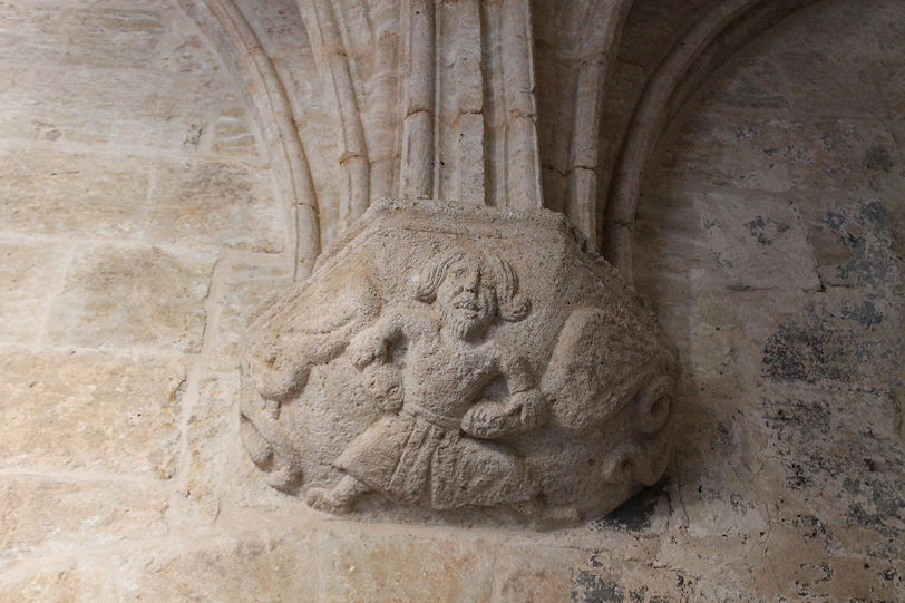 Santa María Cathedral cloister