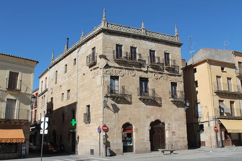 Casa de los Cueto