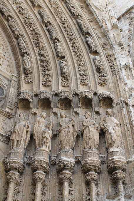 Catedral de San Antolín Puerta del Obispo