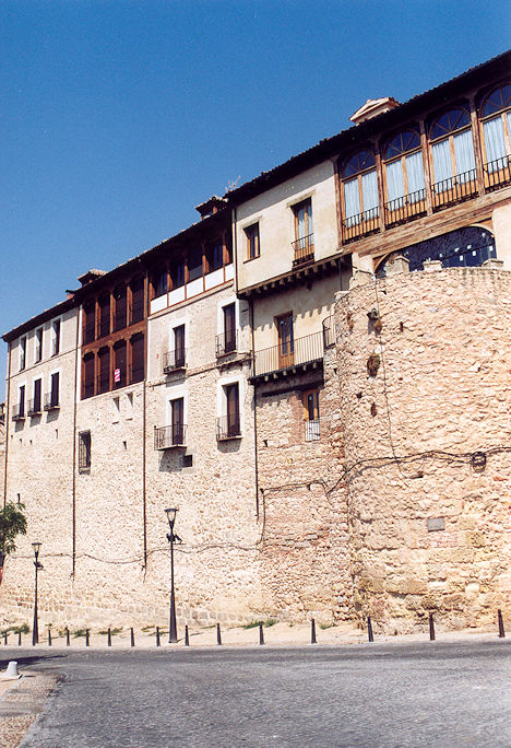 Calle Leopoldo Moreno