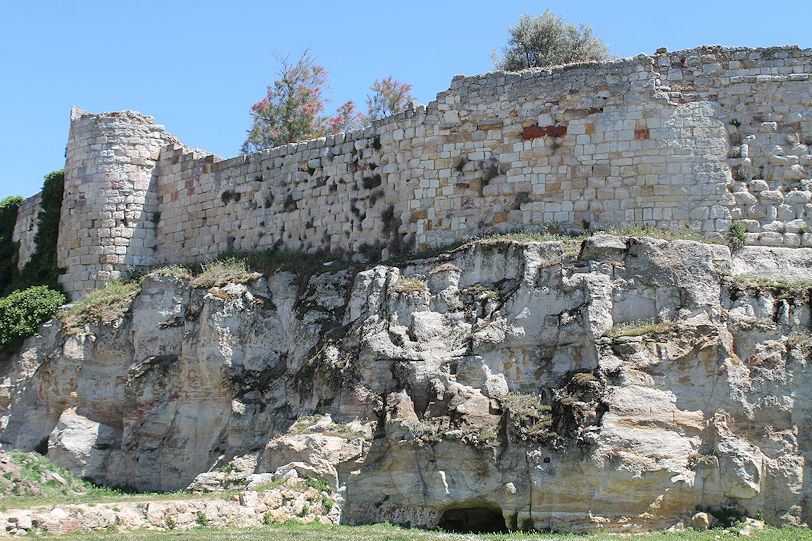Ramparts along Calle Vega