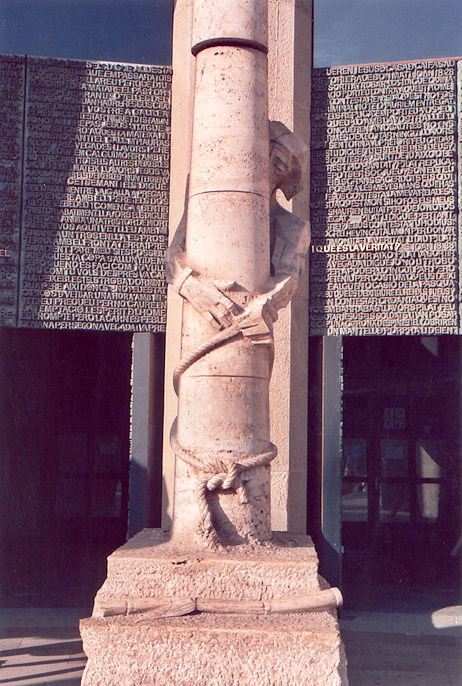 La Sagrada Família Christ at the Column