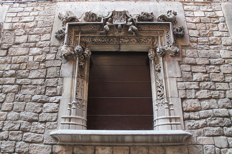 Palau Aguilar (Picasso Museum) window