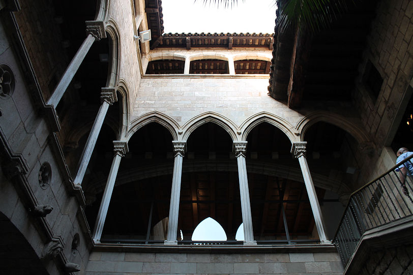 Palau Aguilar (Picasso Museum)