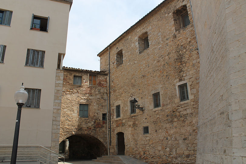 Carrer Trasfigueres & Arc de Trasfiguera