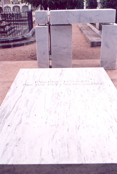 Eugene Istomin's grave