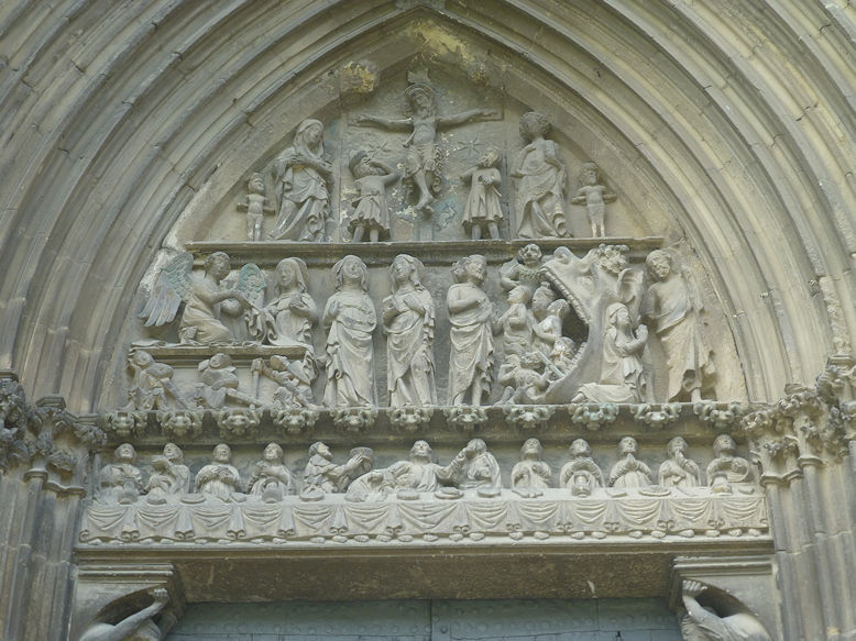 Iglesia del Santo Sepulcro portal