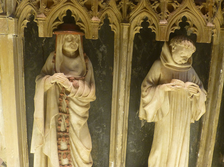 Catedral de Santa María la Real tomb