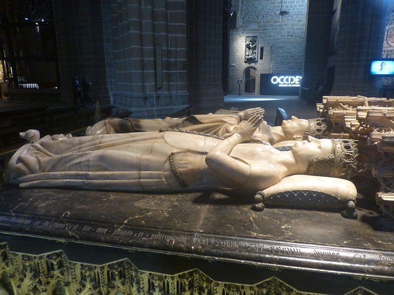 Catedral de Santa María la Real tomb