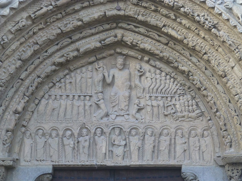 Iglesia de Santa María la Real portal tympanum