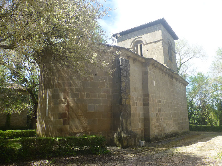 Iglesia de San Adrián de Vadoluengo