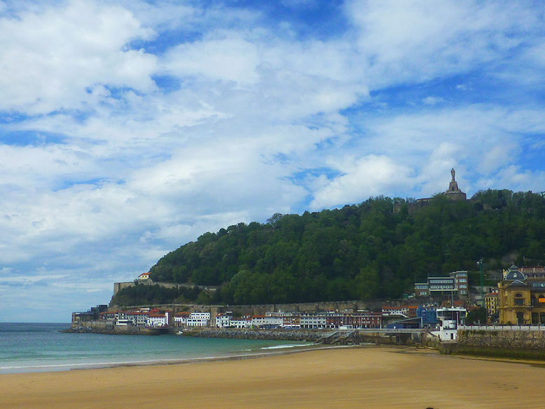 Bahía de la Concha & Monte Urgull