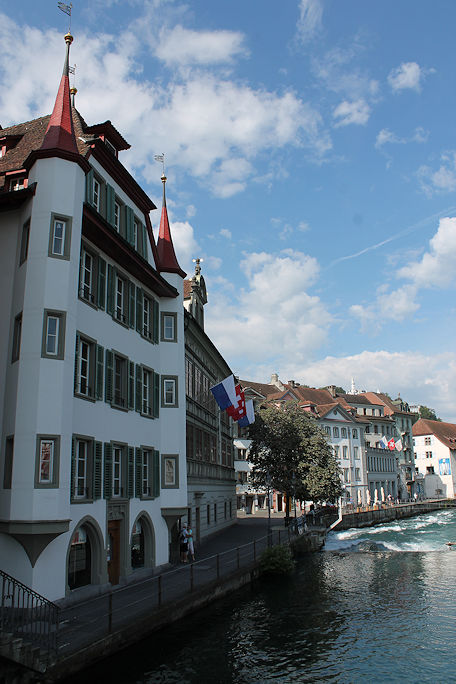 From Reussbrücke