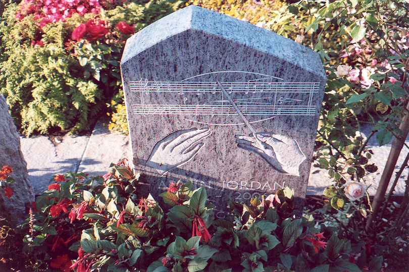 Armin Jordan's grave
