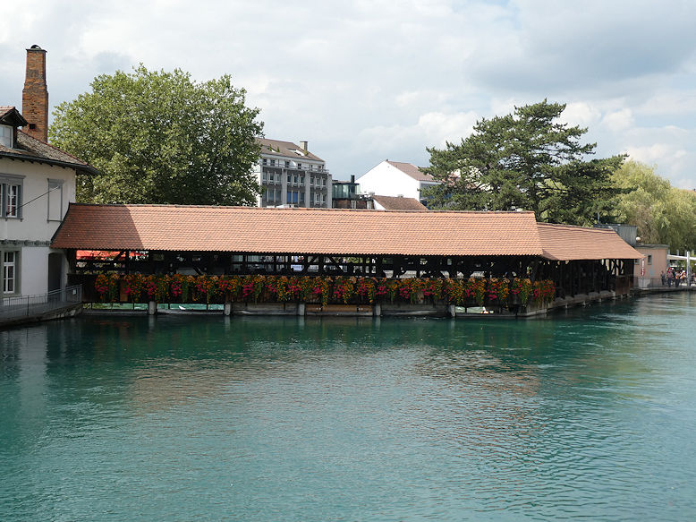 Untere Schleuse on river Aare