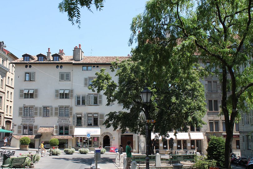 Place du Bourg-de-Four