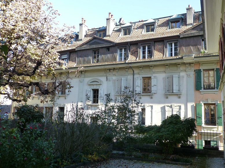 Rue Louis-Auguste Curtat