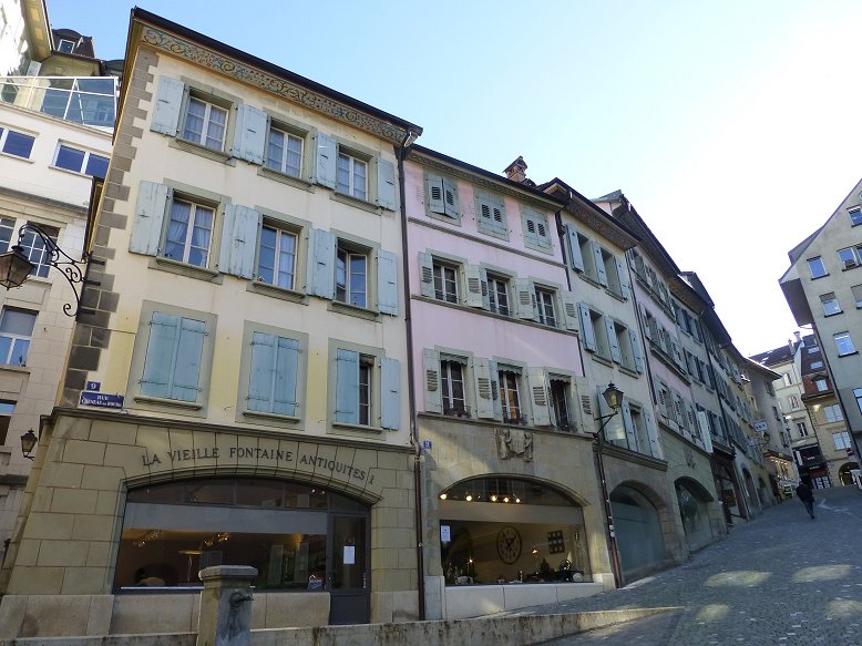 Rue Cheneau-de-Bourg