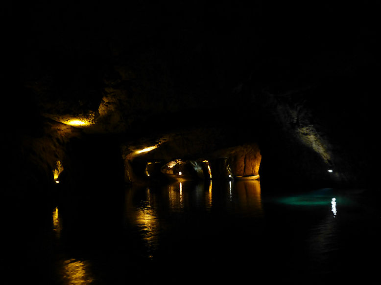 Lac souterrain de Saint-Léonard