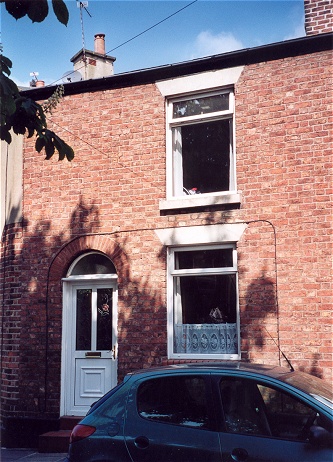 Ian's home